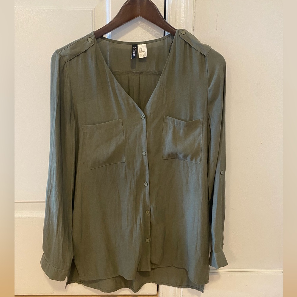 H&M Hunter Green Blouse Size 4 Womens Long Sleeve Office Workwear Top